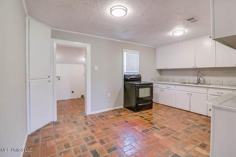 282 Tom Hempstead Rd, Lucedale, MS 39452 photo 9