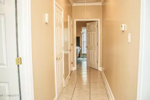 Entry Way - 200 Whispering Pines Rd, Benton, MS 39039 photo 3 of 4