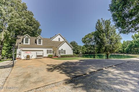 1661 Pleasant View Cv, Nesbit, MS 38651 photo 6