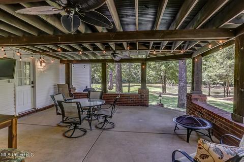 1661 Pleasant View Cv, Nesbit, MS 38651 photo 28