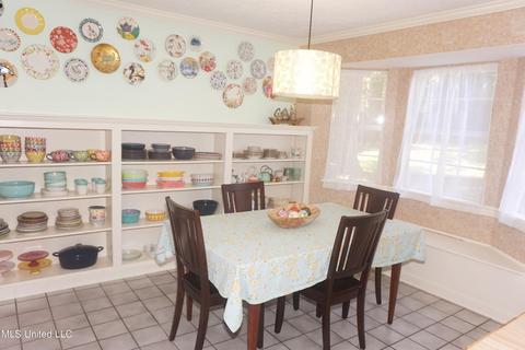 1789 Hillview Dr, Jackson, MS 39211 photo 7