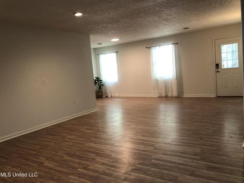 304 Southbrook Dr, Jackson, MS 39211 photo 21