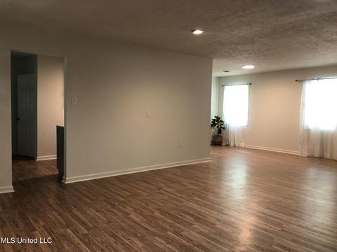 304 Southbrook Dr, Jackson, MS 39211 photo 23