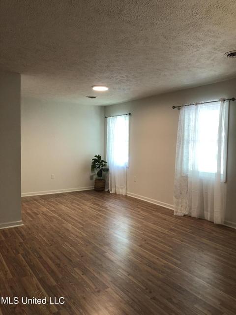 304 Southbrook Dr, Jackson, MS 39211 photo 29