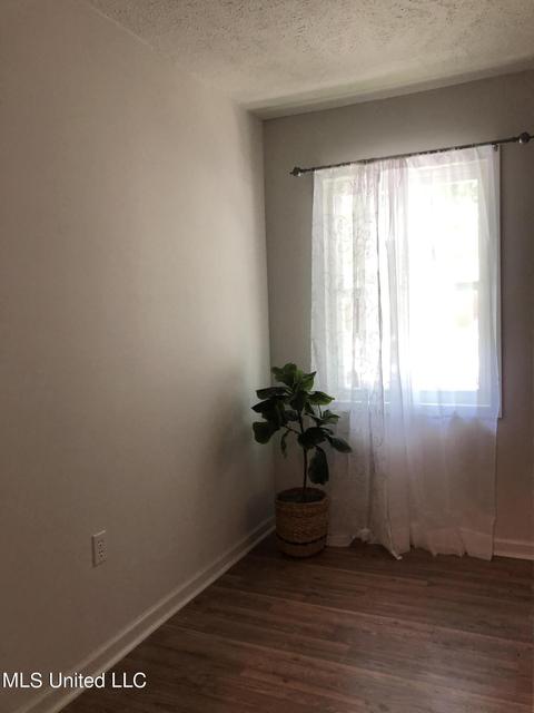 304 Southbrook Dr, Jackson, MS 39211 photo 33