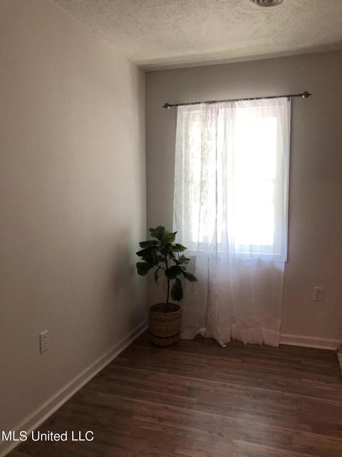 304 Southbrook Dr, Jackson, MS 39211 photo 32