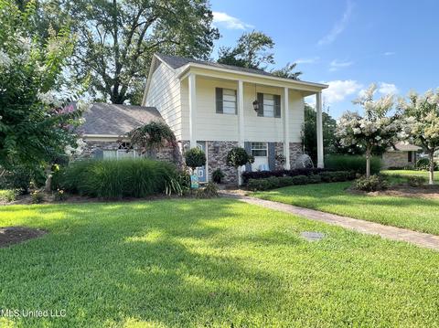 121 Trojan Dr, Pearl, MS 39208 photo 1