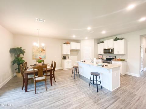 15610 Lantern Cv, Biloxi, MS 39532 photo 5
