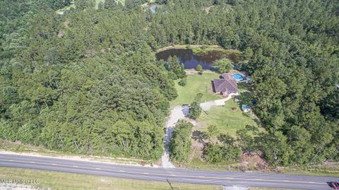 17512 Saucier Lizana Rd, Saucier, MS 39574 photo 4