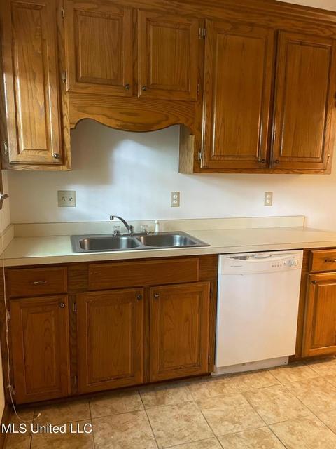 21 22 Greenwing Ct, Jackson, MS 39211 photo 10