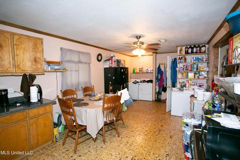 3701 Devonshire Dr, Moss Point, MS 39563 photo 5