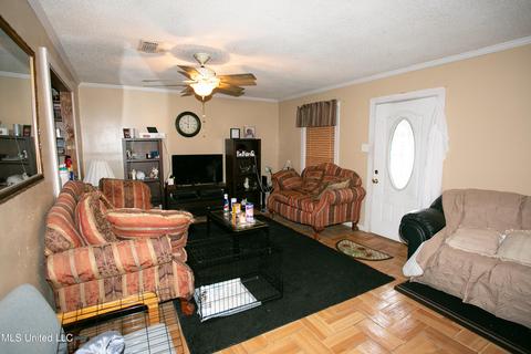 3701 Devonshire Dr, Moss Point, MS 39563 photo 3