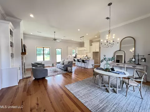 113 Landry Dr, Brandon, MS 39047 photo 3