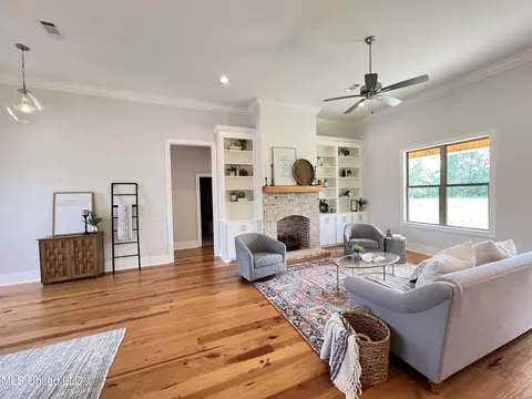 113 Landry Dr, Brandon, MS 39047 photo 5