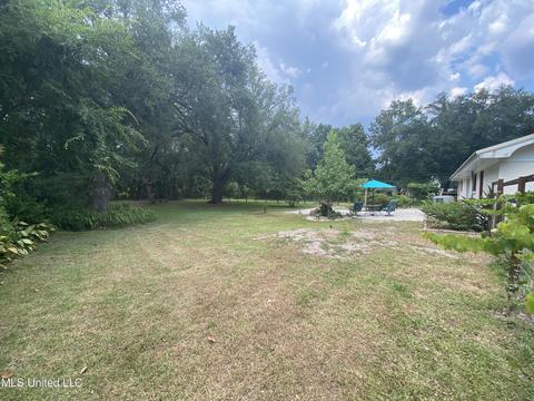 823 E Second St, Pass Christian, MS 39571 photo 19