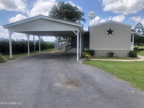 119 A Barrow Rd, Lucedale, MS 39452 photo 5