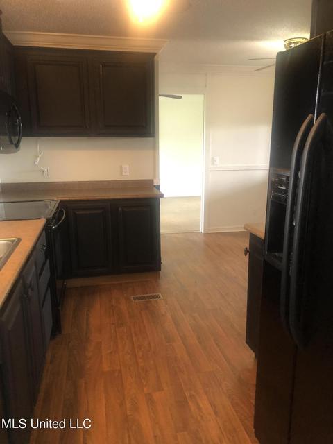 119 A Barrow Rd, Lucedale, MS 39452 photo 11