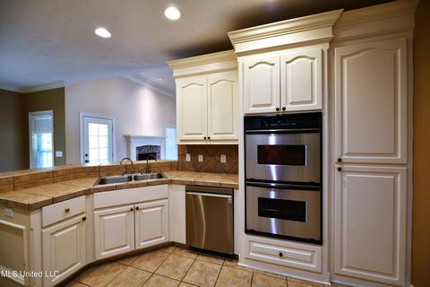 457 West Pl, Madison, MS 39110 photo 9