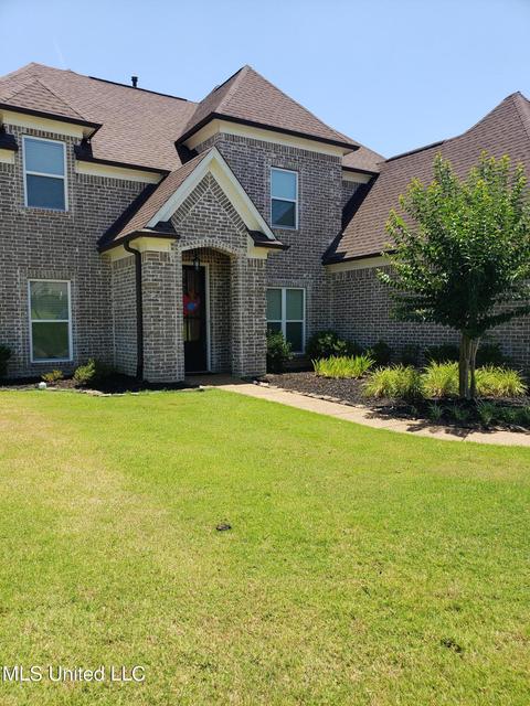 4690 Bakersfield Dr, Nesbit, MS 38651 photo 2