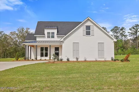 105 Landry Dr, Brandon, MS 39047