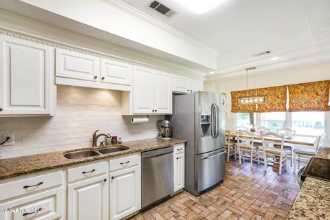 924 Monterey Dr, Madison, MS 39110 photo 13