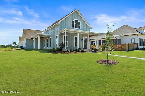 904 Bald Eagle Dr, Brandon, MS 39047