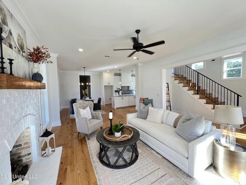 900 Bald Eagle Dr, Brandon, MS 39047 photo 9