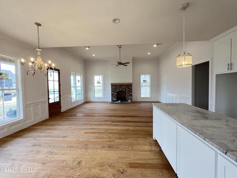 1002 Crepe Myrtle Dr, Brandon, MS 39047 photo 10