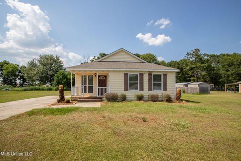 19130 Crestwick St, Saucier, MS 39574 photo 1