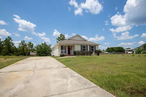 19692 Brighton Dr, Saucier, MS 39574 photo 2