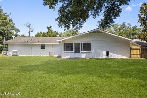 106 S Lang Ave, Long Beach, MS 39560 photo 22