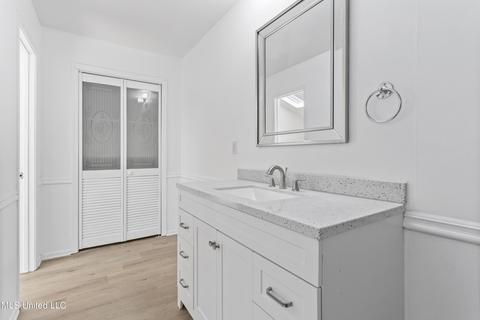 106 S Lang Ave, Long Beach, MS 39560 photo 14
