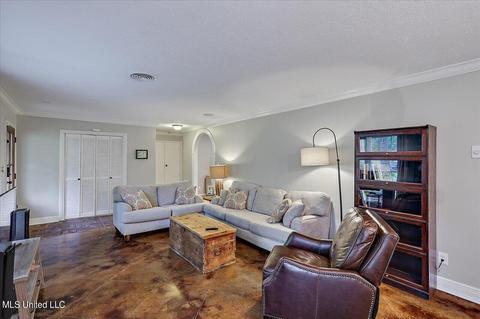 1820 Highland Ter, Jackson, MS 39211 photo 6