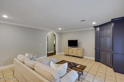 1820 Highland Ter, Jackson, MS 39211 photo 9