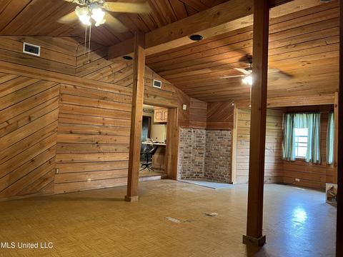 18481 Confederate Rd, Saucier, MS 39574 photo 2