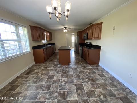 1490 E Tate Rd, Senatobia, MS 38668 photo 12