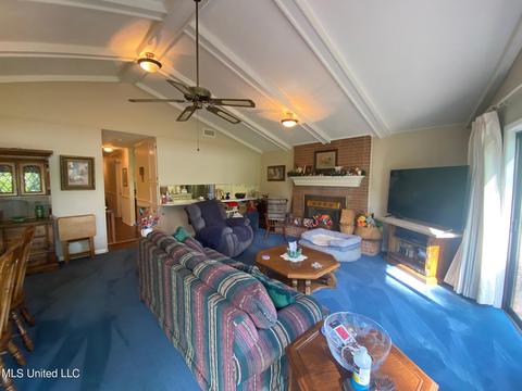109 Shadow Lawn Dr, Florence, MS 39073 photo 12
