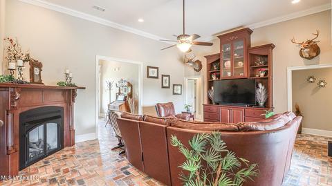 18 Lott Rd, Perkinston, MS 39573 photo 4