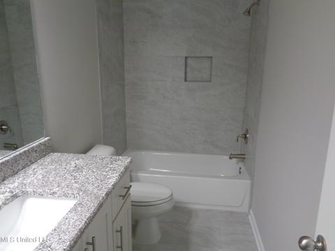 818 W Fairway Pointe Cove Cv, Hernando, MS 38632 photo 17