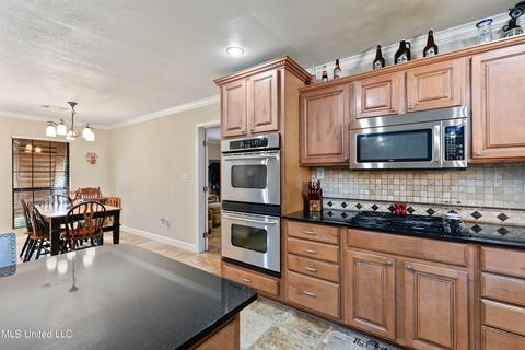 8701 Hallstorm St, Moss Point, MS 39562 photo 13