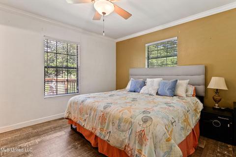 8701 Hallstorm St, Moss Point, MS 39562 photo 17