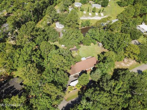8701 Hallstorm St, Moss Point, MS 39562 photo 36