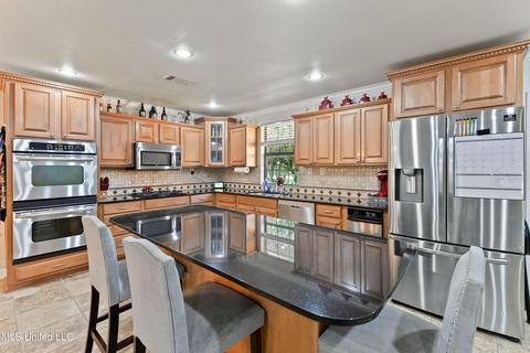 8701 Hallstorm St, Moss Point, MS 39562 photo 10