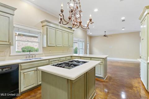 5363 Carolwood Dr, Jackson, MS 39211 photo 10