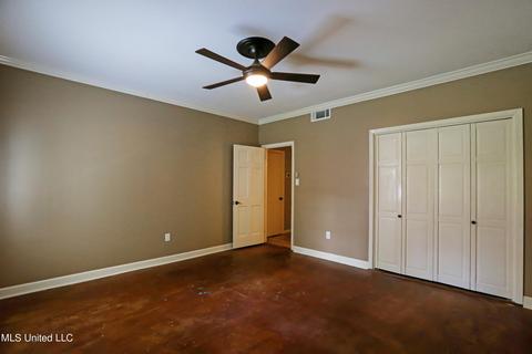 5465 Charter Oak Pl, Jackson, MS 39211 photo 28