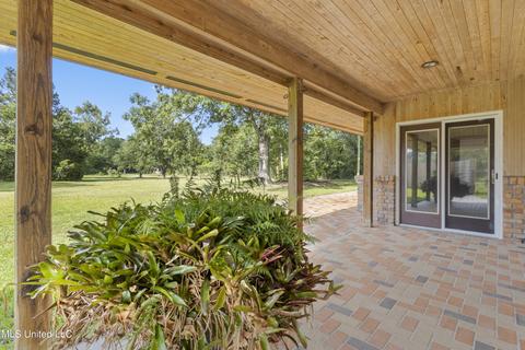 7356 Smith Rd, Long Beach, MS 39560 photo 6