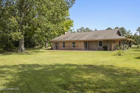 7356 Smith Rd, Long Beach, MS 39560 photo 1