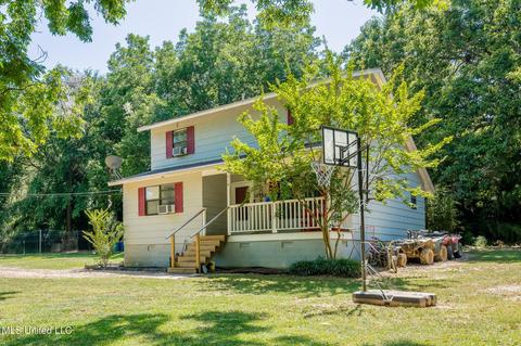 710 Pleasant Hill Rd, Nesbit, MS 38651 photo 3