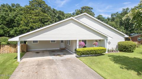 119 Clower Ave, Long Beach, MS 39560 photo 3