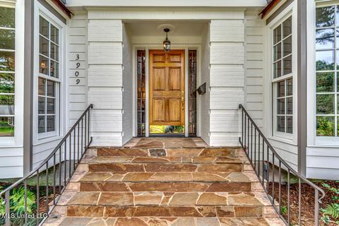 3909 Cambridge St, Jackson, MS 39216 photo 4